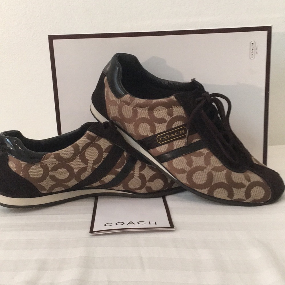 🔥 COACH Jacquard Signature Sneakers